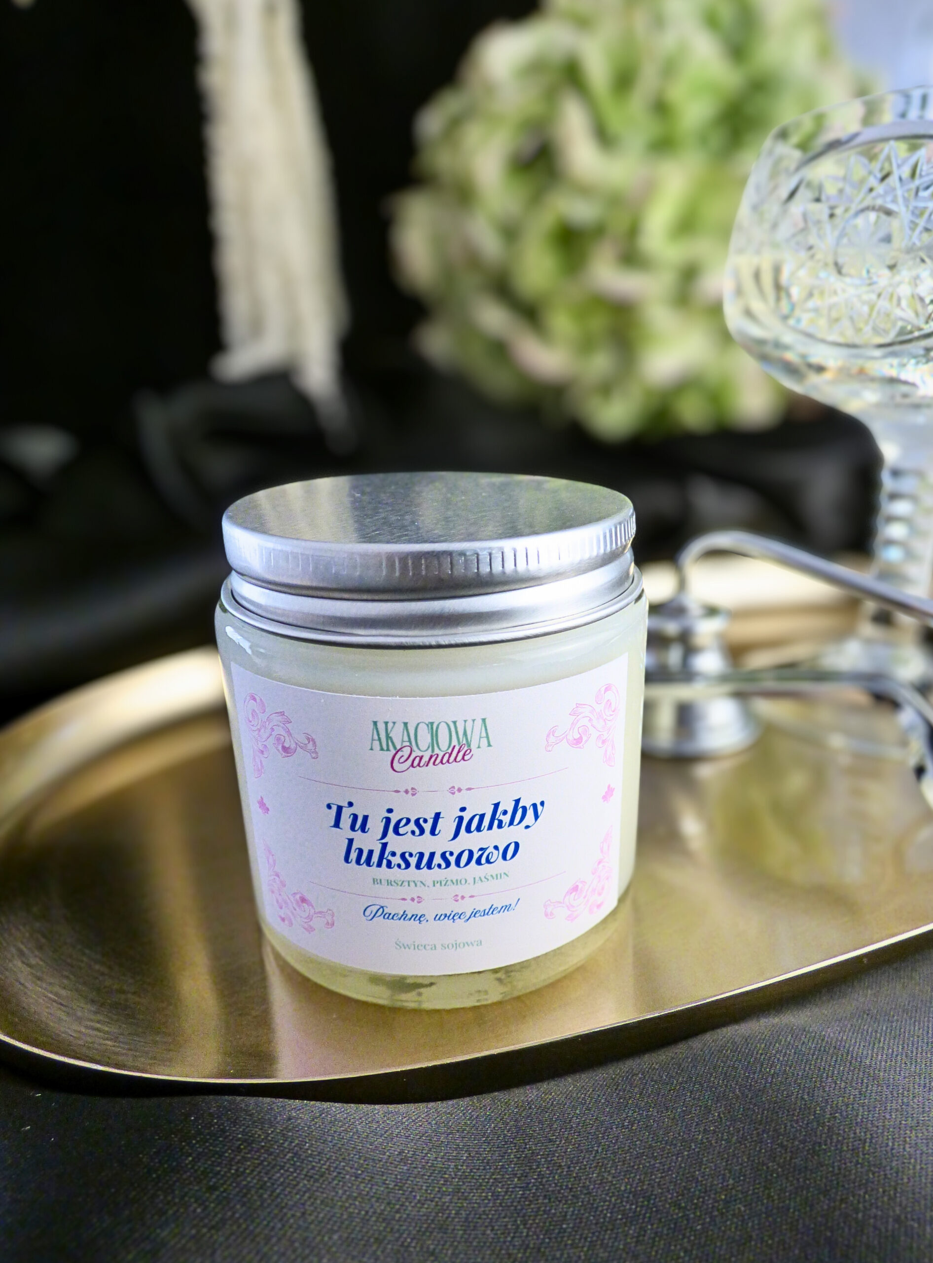 tu jest jakby luksusowo świeca colorfull mała tu jest jakby luksusowo świeca colorfull mała