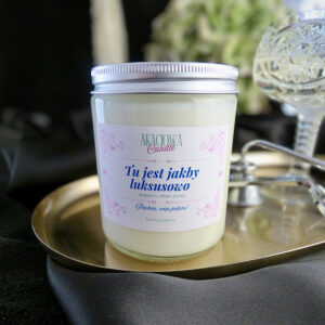 tu jest jakby luksusowo świeca colorfull duża